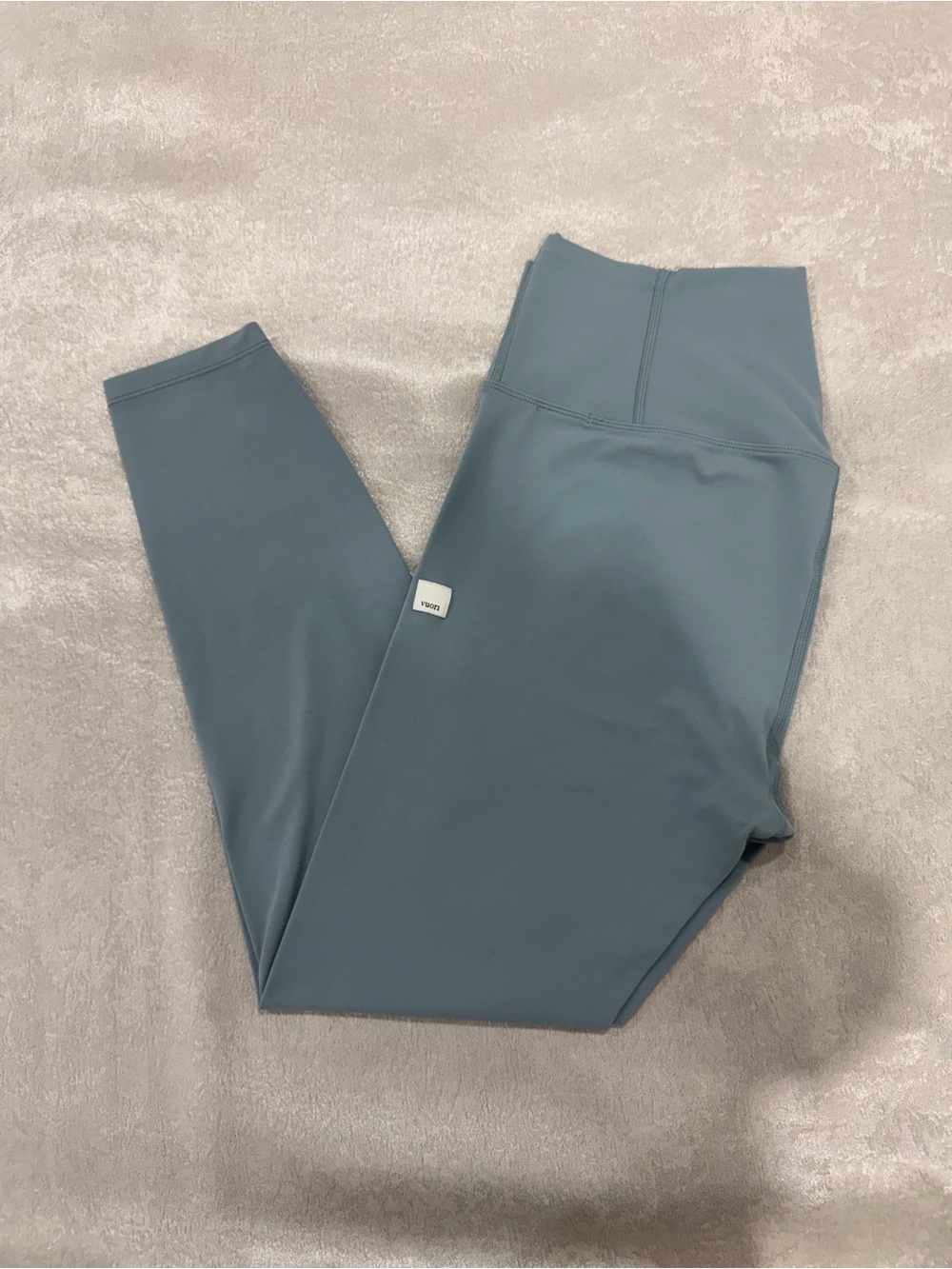 Vuori Leggings in Dusty Blue